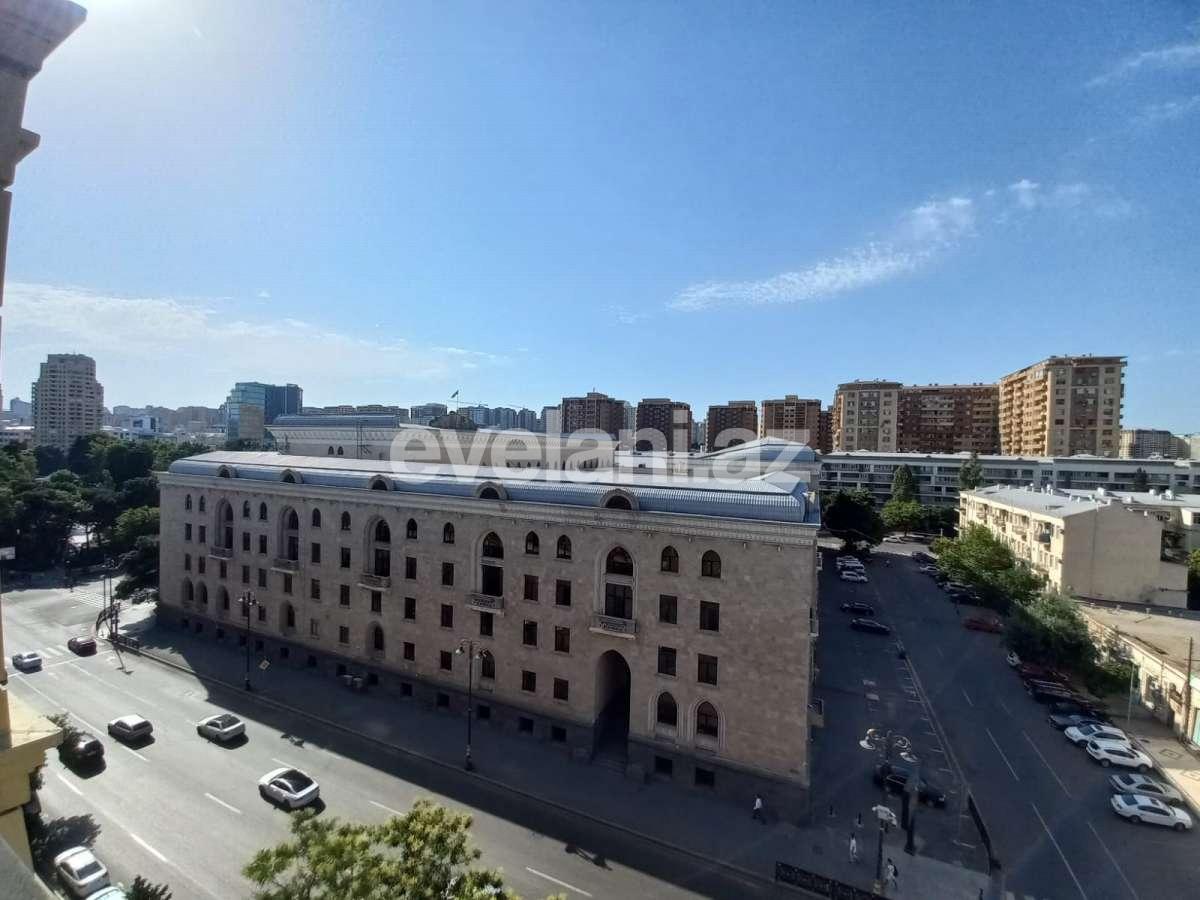 Kirayə verilir, köhnə tikili, 3 otaqlı, 89.98 m², Bakı, Nəsimi r, 28 may m.