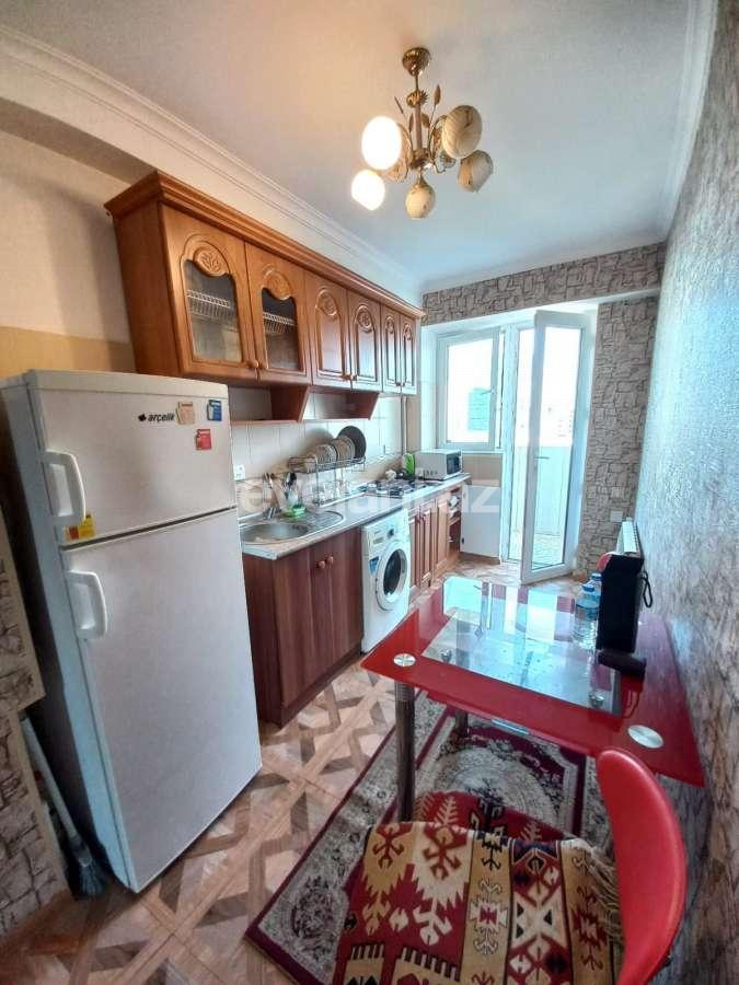 Kirayə verilir, köhnə tikili, 3 otaqlı, 89.98 m², Bakı, Nəsimi r, 28 may m.