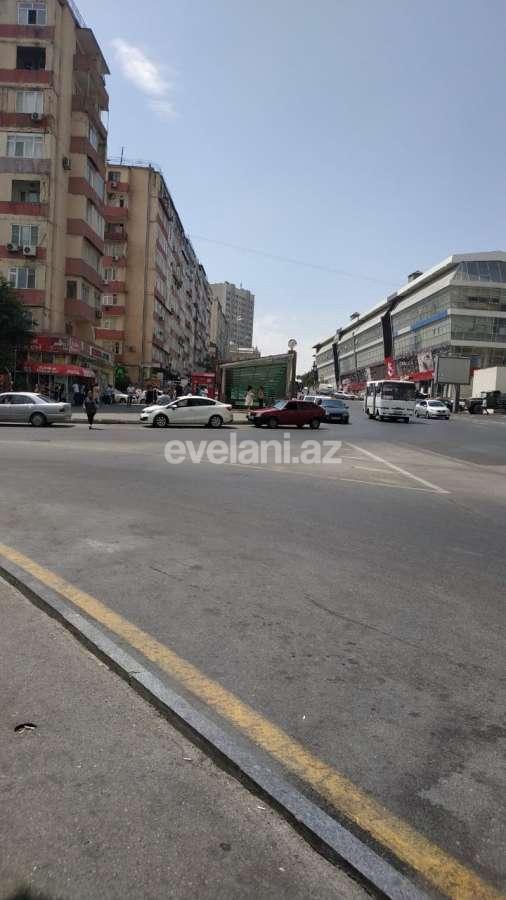 Satılır, köhnə tikili, 1 otaqlı, 40 m², Bakı, Binəqədi r, Azadlıq prospekti m.