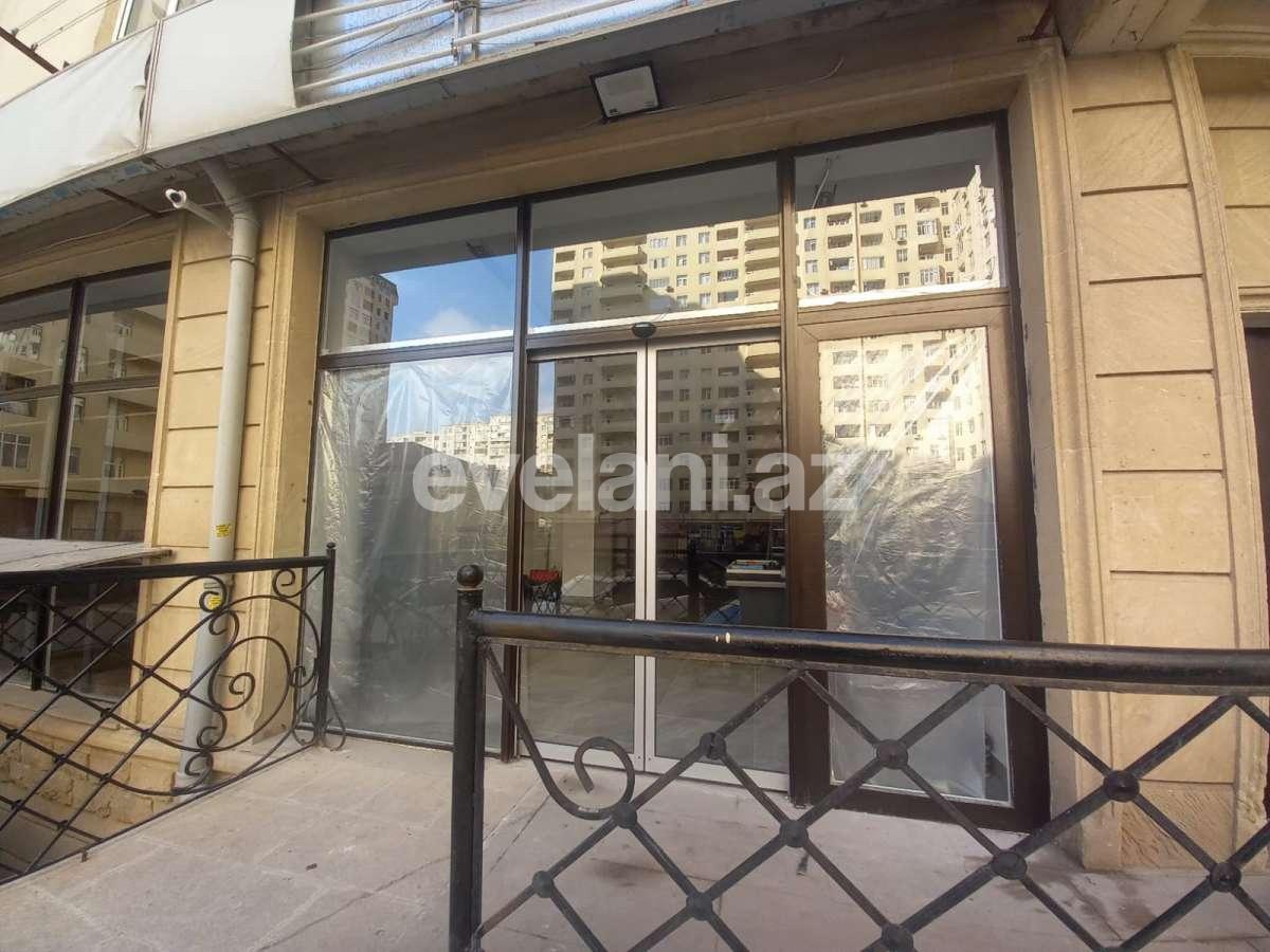 Satılır, obyekt, 205 m², Bakı, Binəqədi r, 9-cu mikrorayon q.