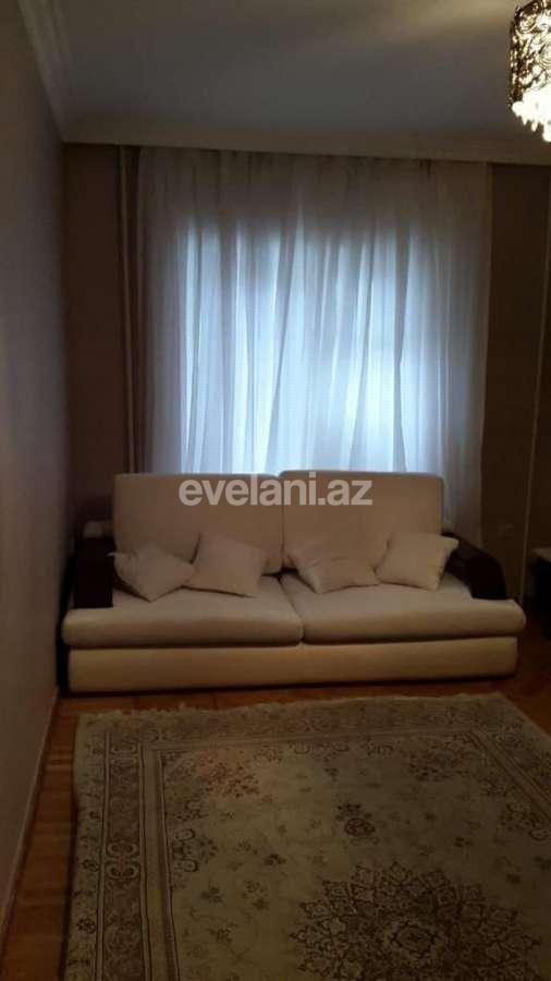 Kirayə verilir, köhnə tikili, 2 otaqlı, 52 m², Bakı, Yasamal r, İnşaatçılar m.