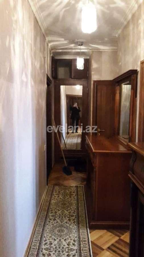 Kirayə verilir, köhnə tikili, 2 otaqlı, 52 m², Bakı, Yasamal r, İnşaatçılar m.