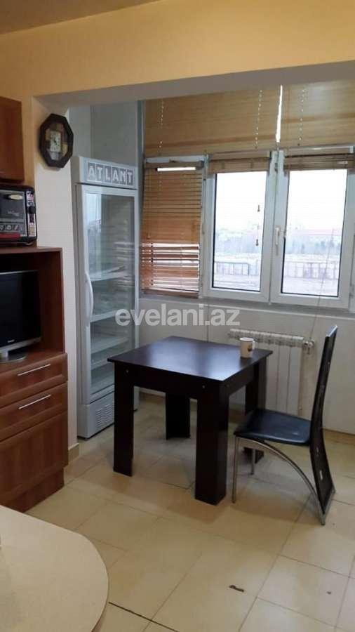 Kirayə verilir, köhnə tikili, 2 otaqlı, 52 m², Bakı, Yasamal r, İnşaatçılar m.