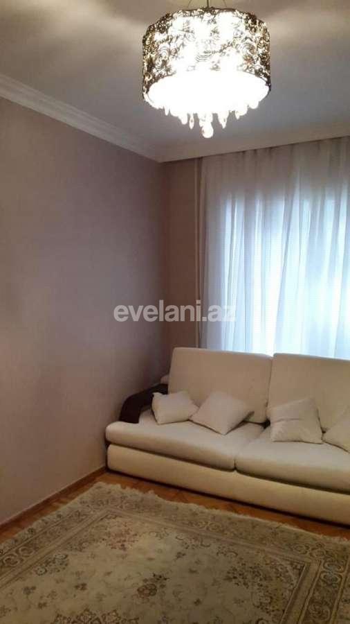 Kirayə verilir, köhnə tikili, 2 otaqlı, 52 m², Bakı, Yasamal r, İnşaatçılar m.