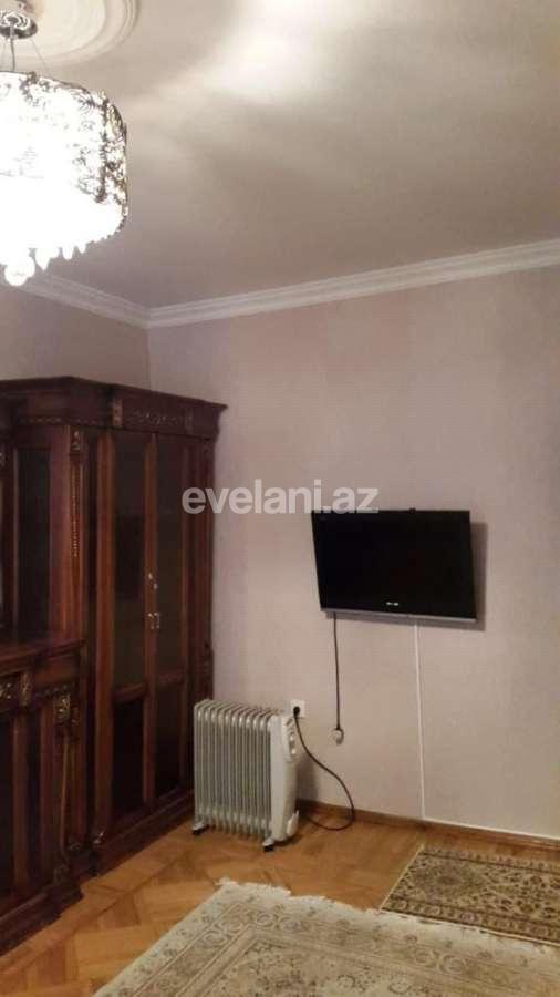 Kirayə verilir, köhnə tikili, 2 otaqlı, 52 m², Bakı, Yasamal r, İnşaatçılar m.