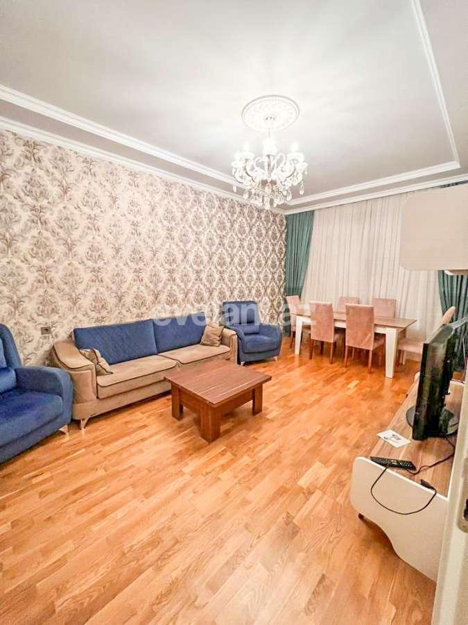 Kirayə verilir, yeni tikili, 2 otaqlı, 75 m², Bakı, Nizami r, Neftçilər m.