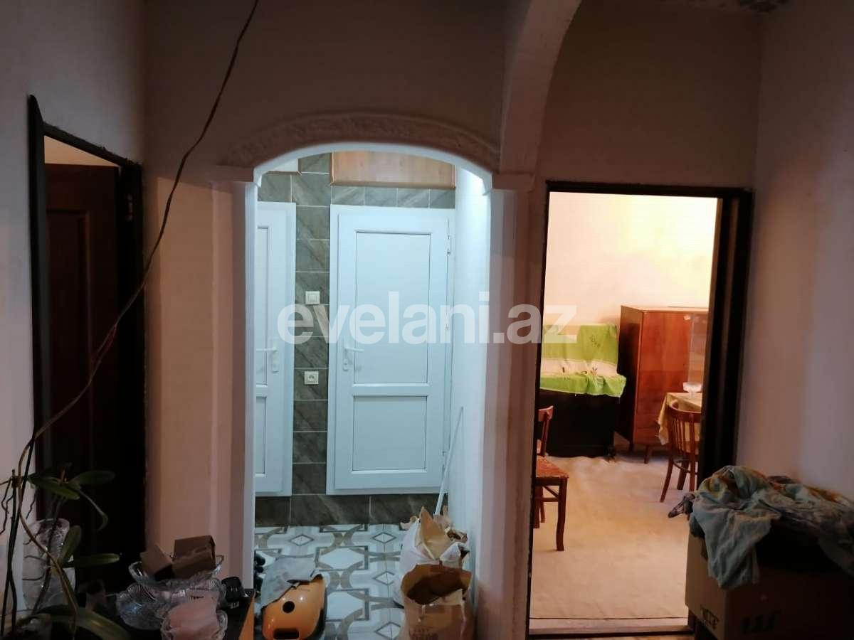 Satılır, köhnə tikili, 3 otaqlı, 60 m², Bakı, Binəqədi r, 9-cu mikrorayon q.