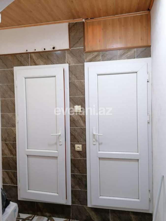 Satılır, köhnə tikili, 3 otaqlı, 60 m², Bakı, Binəqədi r, 9-cu mikrorayon q.