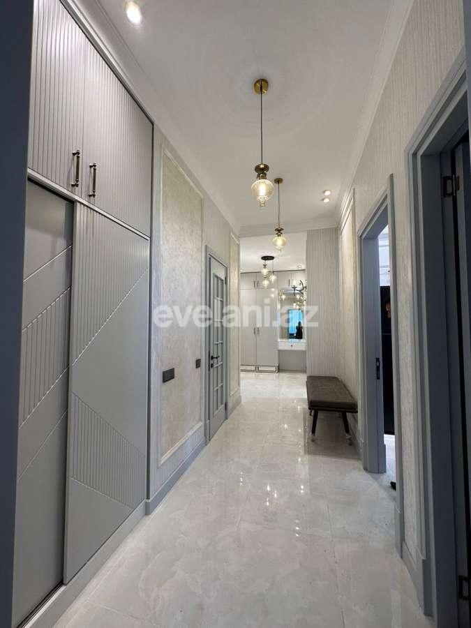 Satılır, yeni tikili, 3 otaqlı, 105 m², Bakı, Yasamal r, Elmlər Akademiyası m.