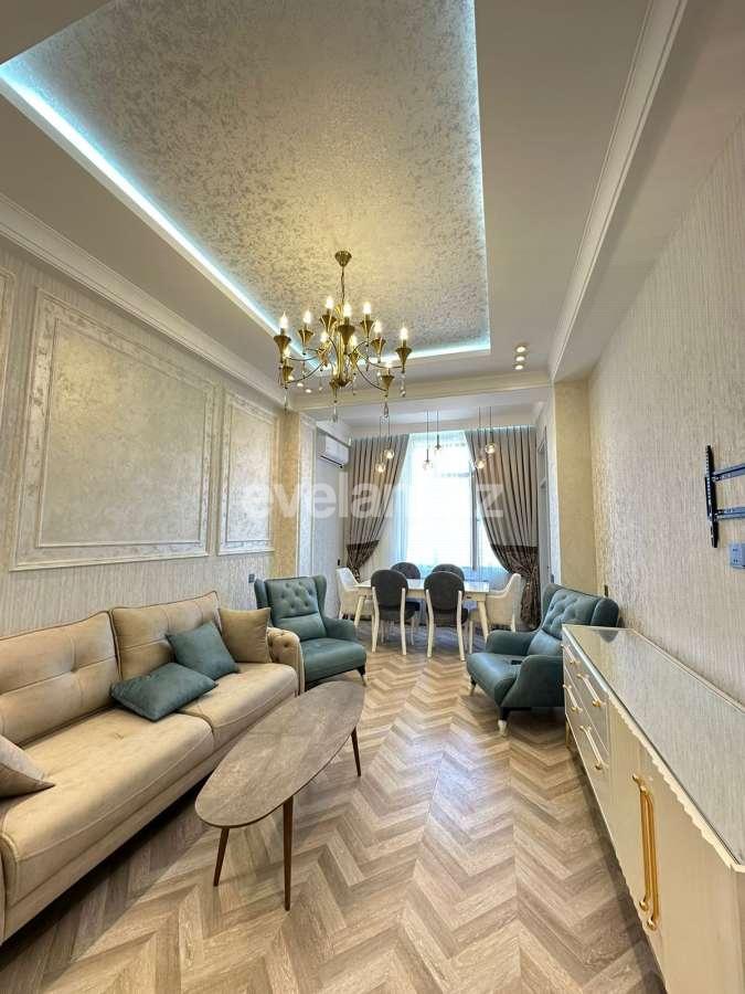 Satılır, yeni tikili, 3 otaqlı, 105 m², Bakı, Yasamal r, Elmlər Akademiyası m.