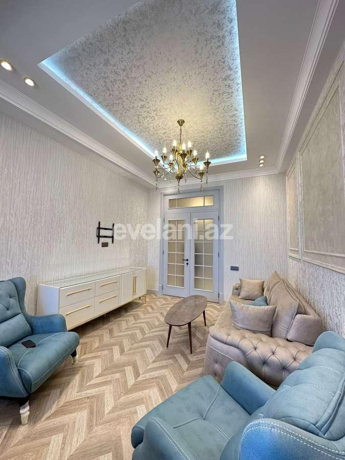 Satılır, yeni tikili, 3 otaqlı, 105 m², Bakı, Yasamal r, Elmlər Akademiyası m.