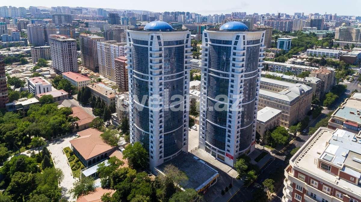 Satılır, yeni tikili, 3 otaqlı, 159 m², Bakı, Nəsimi r.