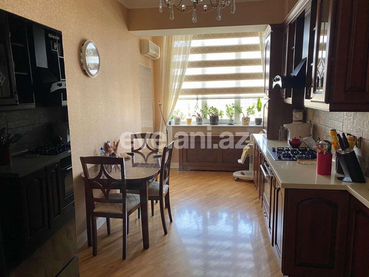 Satılır, yeni tikili, 4 otaqlı, 175 m², Bakı, Səbail r, İçəri Şəhər m.