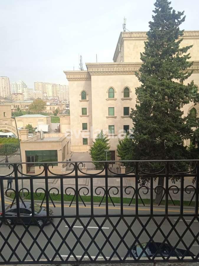 Сдаётся, вторичка, 3-комнаты, 83 m², Баку, Насиминский r, Сахил m.