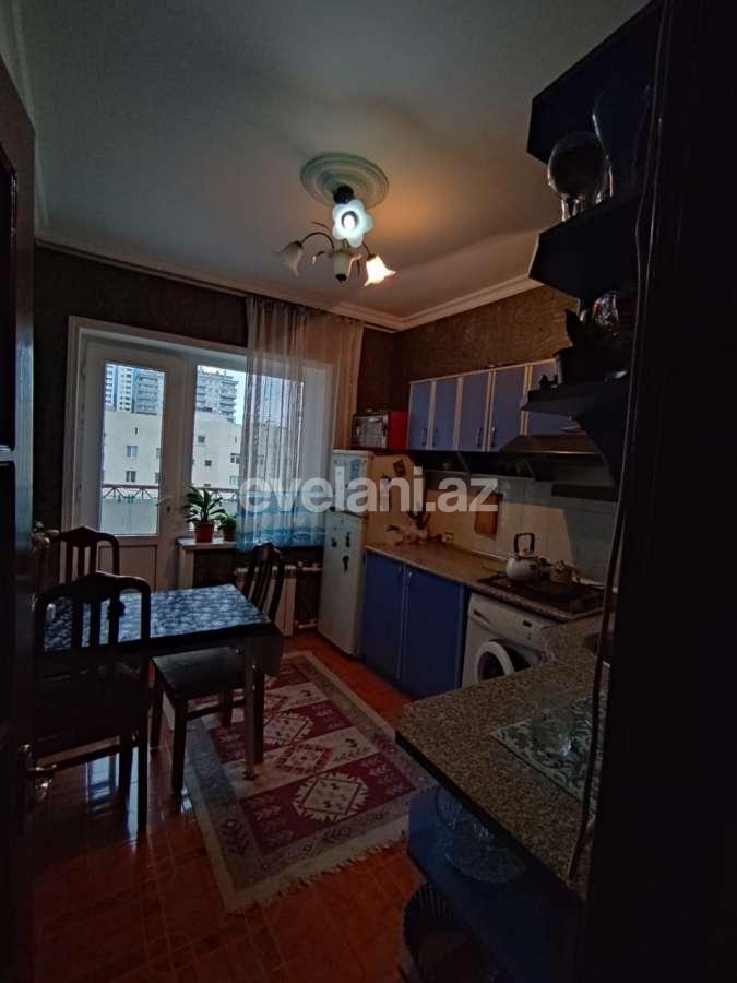 Satılır, köhnə tikili, 2 otaqlı, 60 m², Bakı, Xətai r, Şah İsmayıl Xətai m.