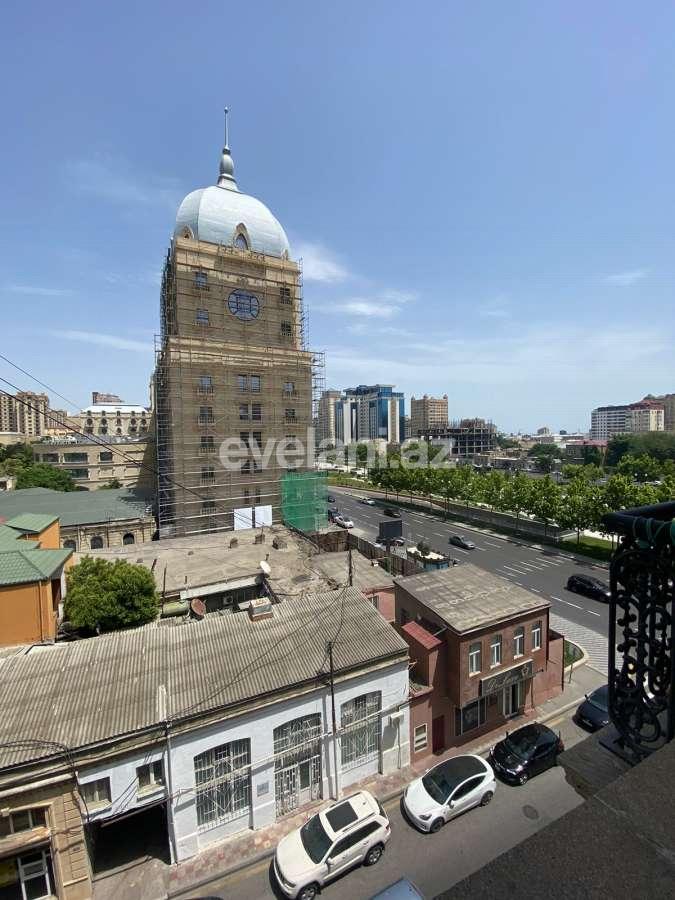 Satılır, köhnə tikili, 2 otaqlı, 65 m², Bakı, Yasamal r, Nizami m.