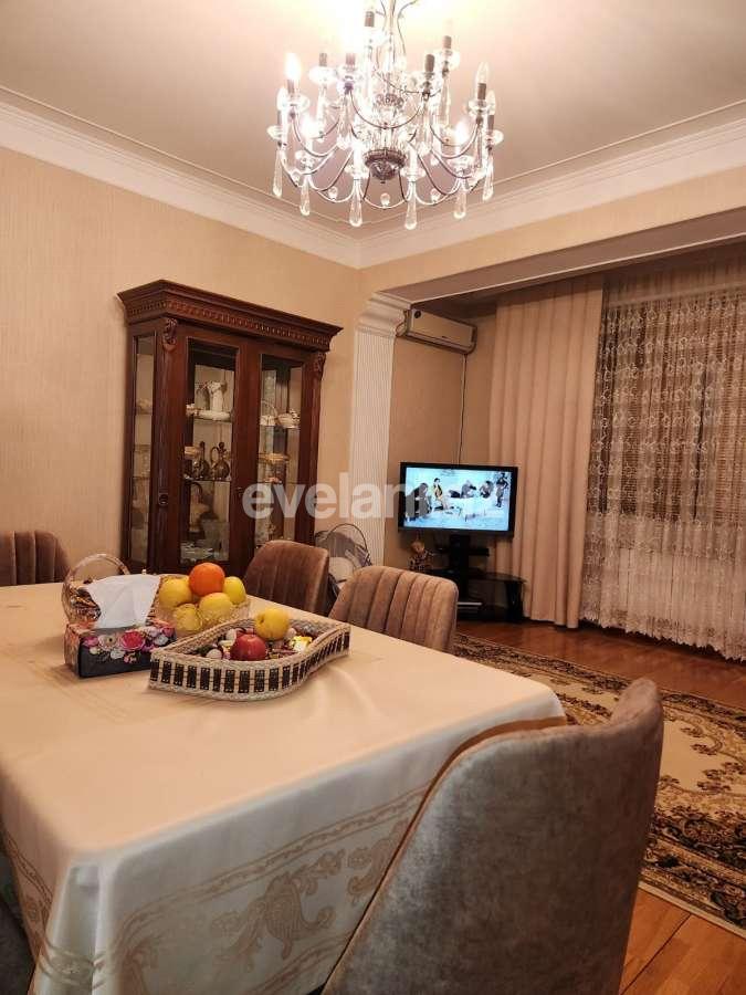 Satılır, yeni tikili, 3 otaqlı, 116 m², Bakı, Yasamal r, Elmlər Akademiyası m.