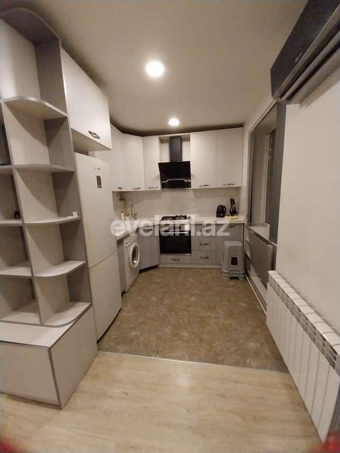 Kirayə verilir, köhnə tikili, 3 otaqlı, 58 m², Bakı, Nərimanov r.