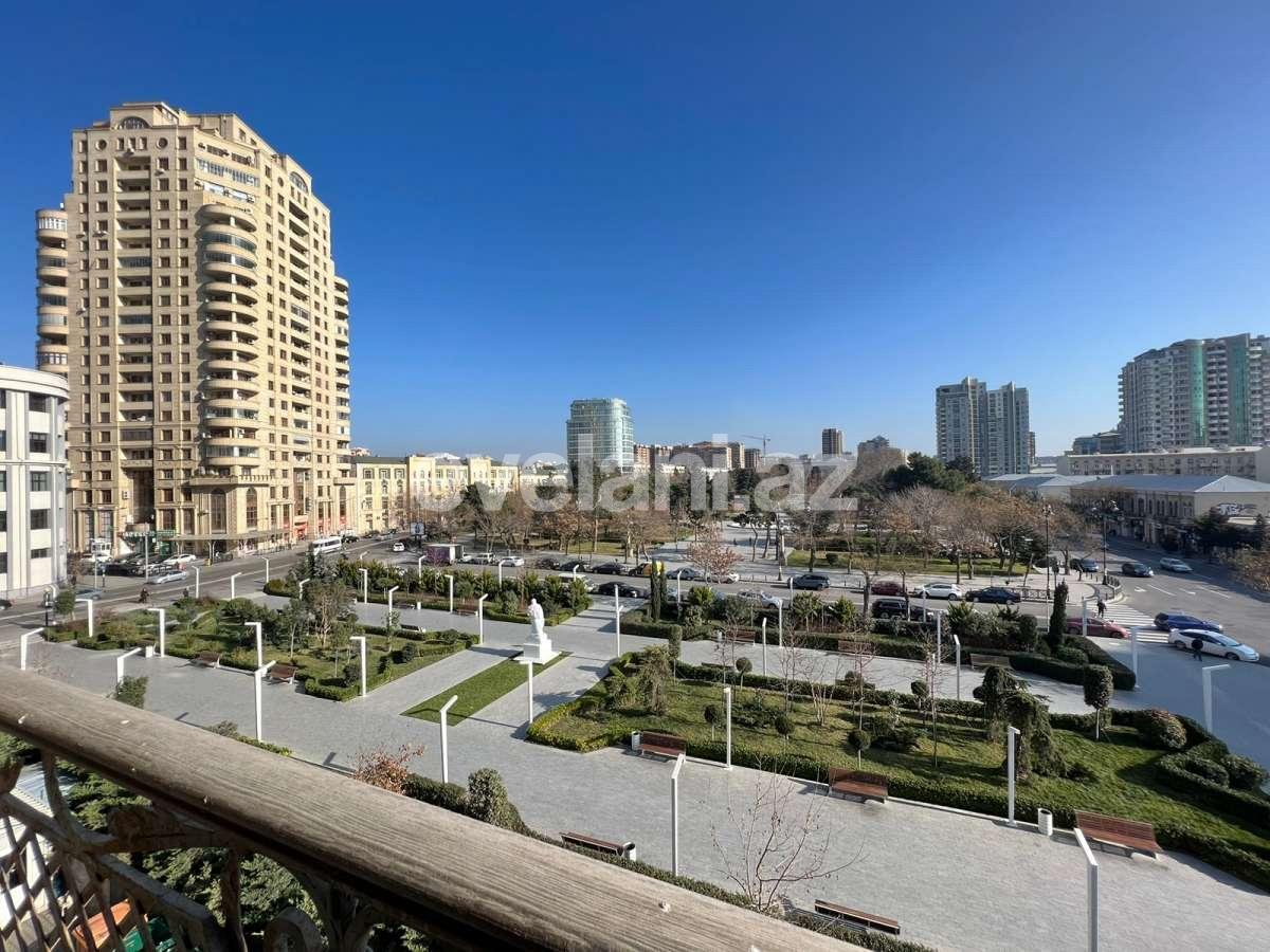 Satılır, yeni tikili, 4 otaqlı, 201 m², Bakı, Nəsimi r, 28 may m.