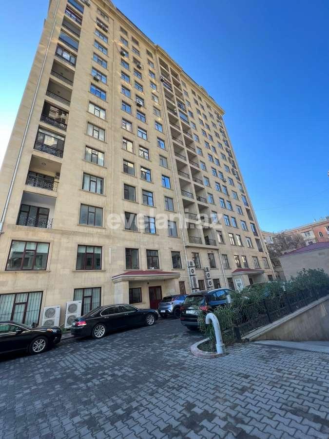 Satılır, yeni tikili, 4 otaqlı, 201 m², Bakı, Nəsimi r, 28 may m.