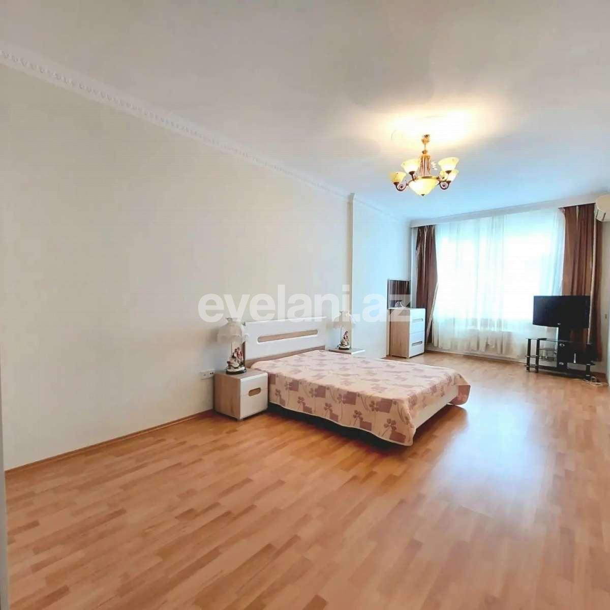 Sale, new building, 4 room, 190 m², Baku, Nasimi r.