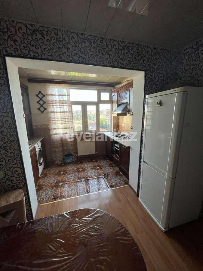 Rent, old building, 2 room, 71 m², Baku, Binagadi r, 9-th microdistrict d, Azadlig prospekti m.