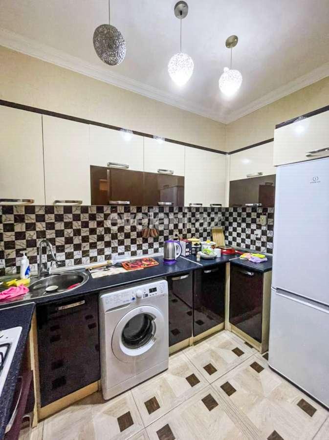 Kirayə verilir, yeni tikili, 2 otaqlı, 75 m², Bakı, Nizami r, Qara Qarayev m.