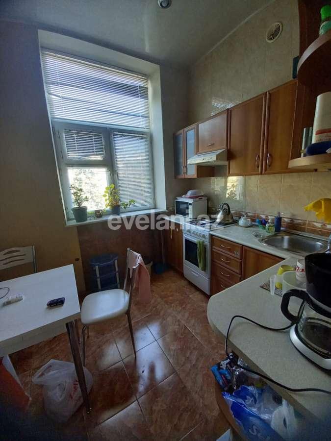 Sale, old building, 2 room, 65 m², Baku, Yasamal r, Elmlar Akademiyası m.