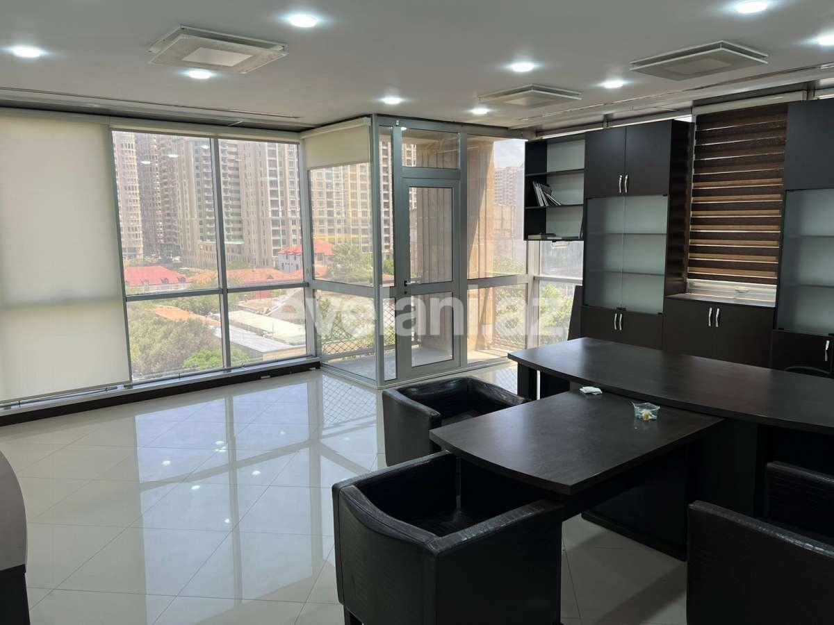 Kirayə verilir, ofis, 7 otaqlı, 240 m², Bakı, Xətai r, Şah İsmayıl Xətai m.