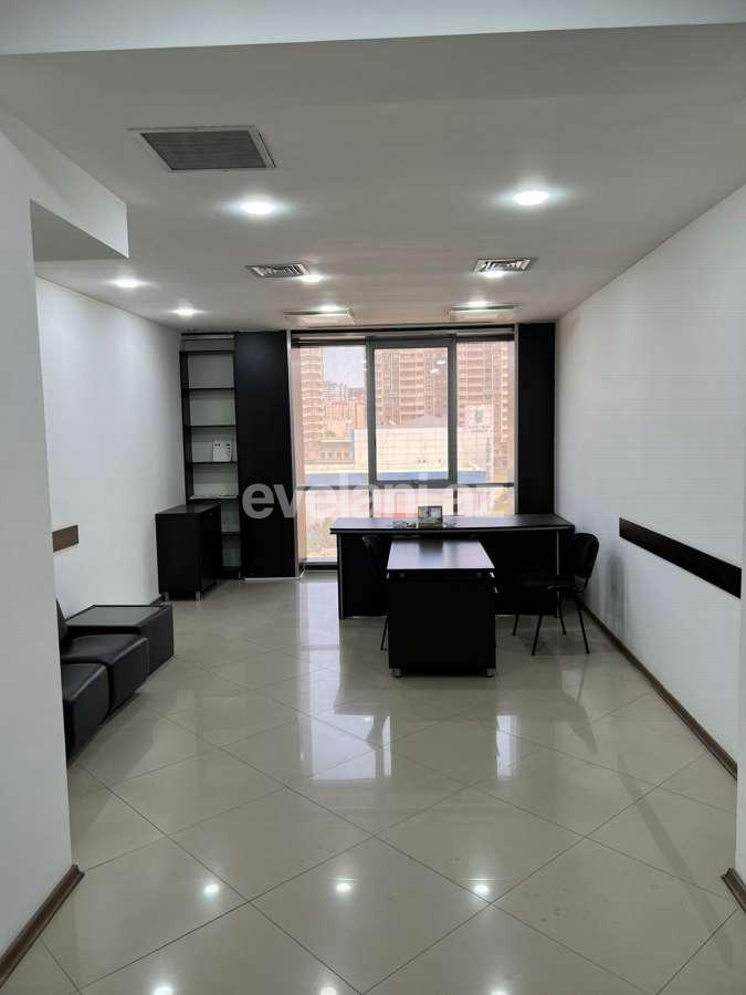 Kirayə verilir, ofis, 7 otaqlı, 240 m², Bakı, Xətai r, Şah İsmayıl Xətai m.