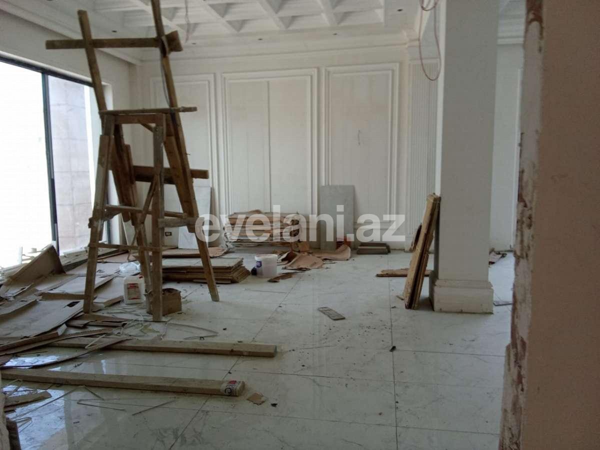 Satılır, həyət evi / bağ, 8 otaqlı, 250 m², Bakı, Abşeron r, Novxanı q.