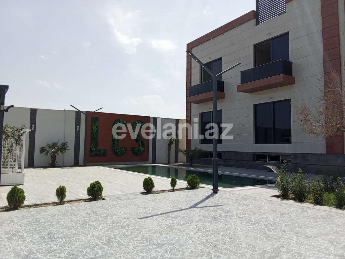 Satılır, həyət evi / bağ, 8 otaqlı, 250 m², Bakı, Abşeron r, Novxanı q.