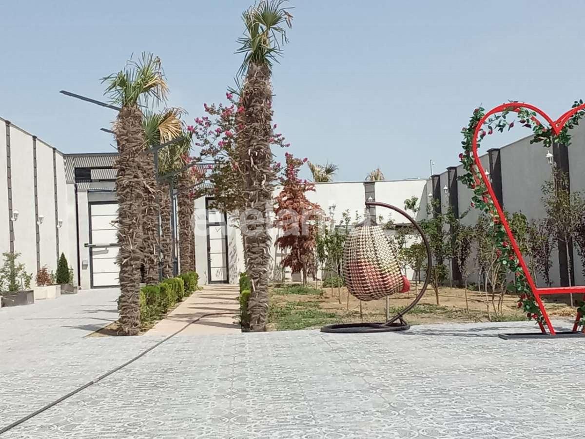Satılır, həyət evi / bağ, 8 otaqlı, 250 m², Bakı, Abşeron r, Novxanı q.