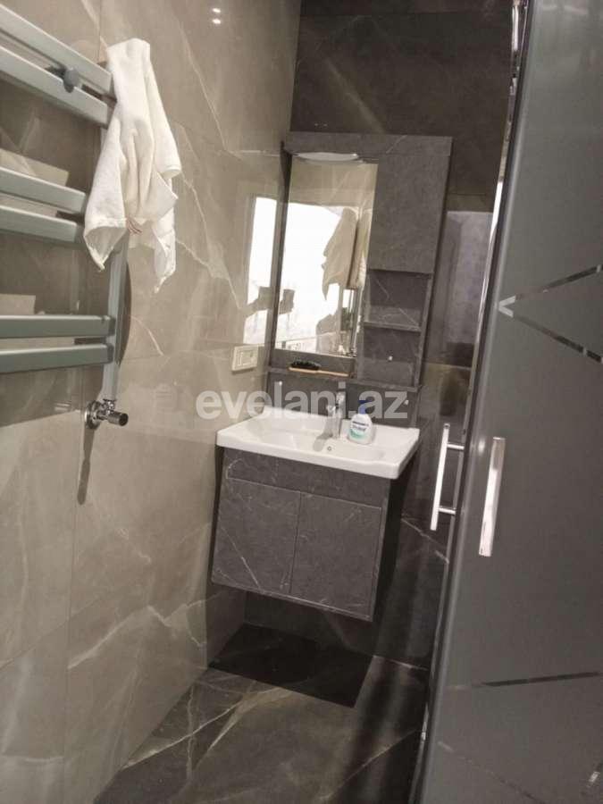 Satılır, həyət evi / bağ, 3 otaqlı, 150 m², Bakı, Abşeron r, Novxanı q, Azadlıq prospekti m.