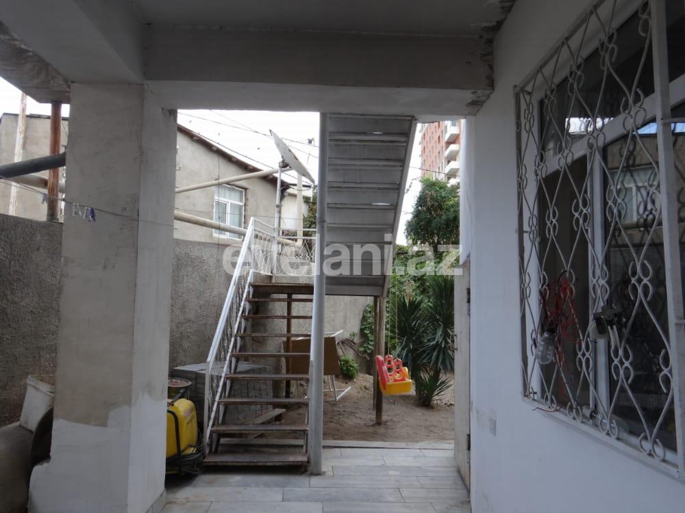Satılır, həyət evi / bağ, 6 otaqlı, 480 m², Bakı, Binəqədi r, Azadlıq prospekti m.