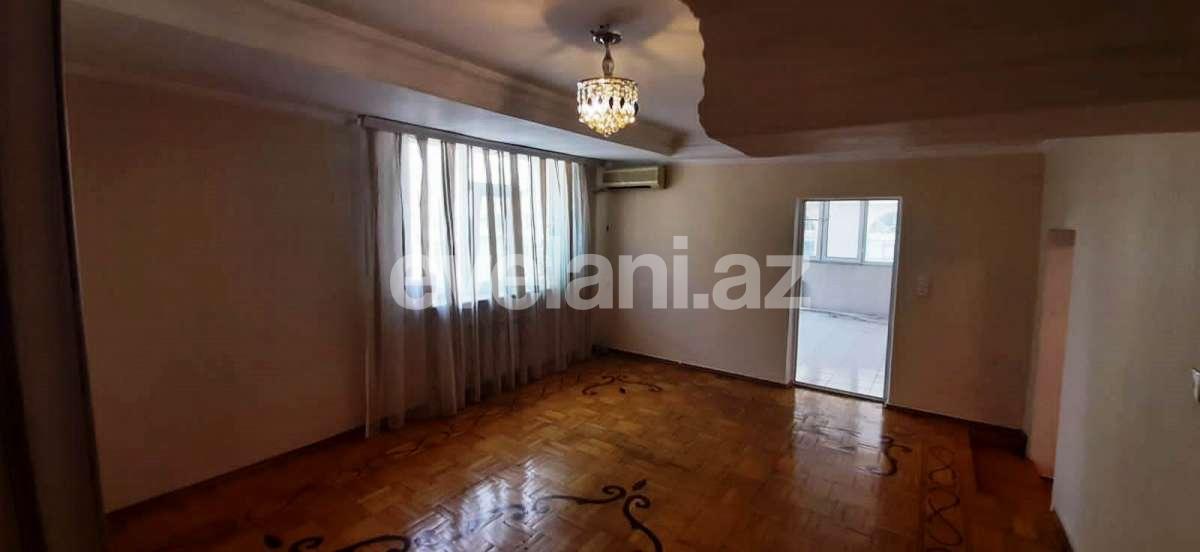 Satılır, köhnə tikili, 5 otaqlı, 118 m², Bakı, Nəsimi r, 28 may m.