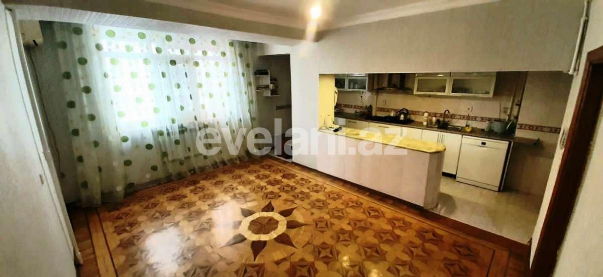 Satılır, köhnə tikili, 5 otaqlı, 118 m², Bakı, Nəsimi r, 28 may m.