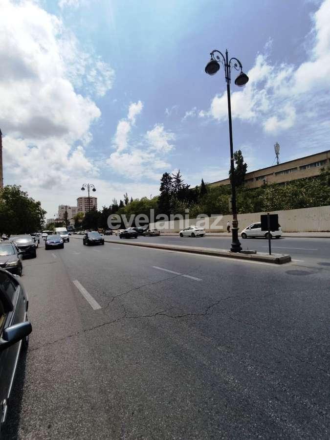 Продаётся, новостройка, 4-комнаты, 145 m², Баку, Ясамальский r, Иншаатчылар m.