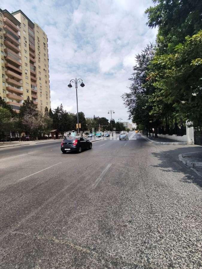 Продаётся, новостройка, 4-комнаты, 145 m², Баку, Ясамальский r, Иншаатчылар m.