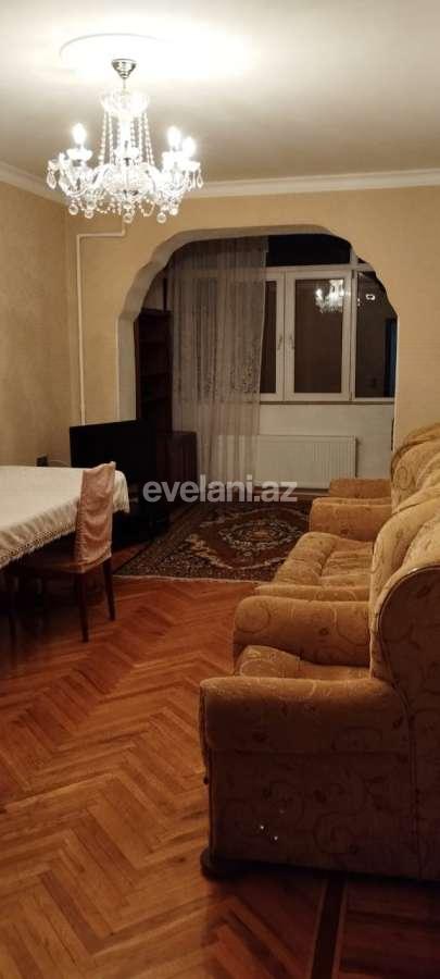 Kirayə verilir, köhnə tikili, 4 otaqlı, 81 m², Bakı, Binəqədi r, 8-ci mikrorayon q, Azadlıq prospekti m.