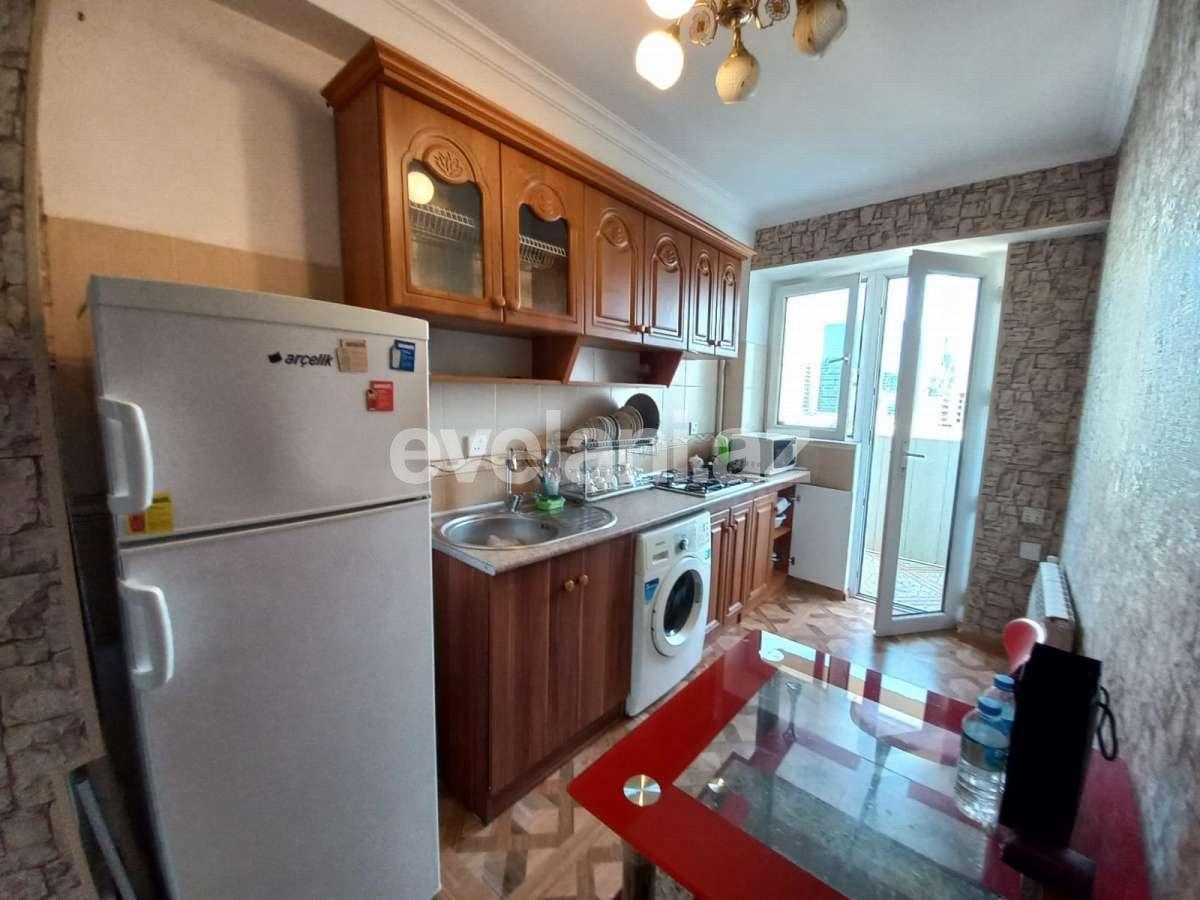 Satılır, köhnə tikili, 3 otaqlı, 80 m², Bakı, Nəsimi r, 28 may m.