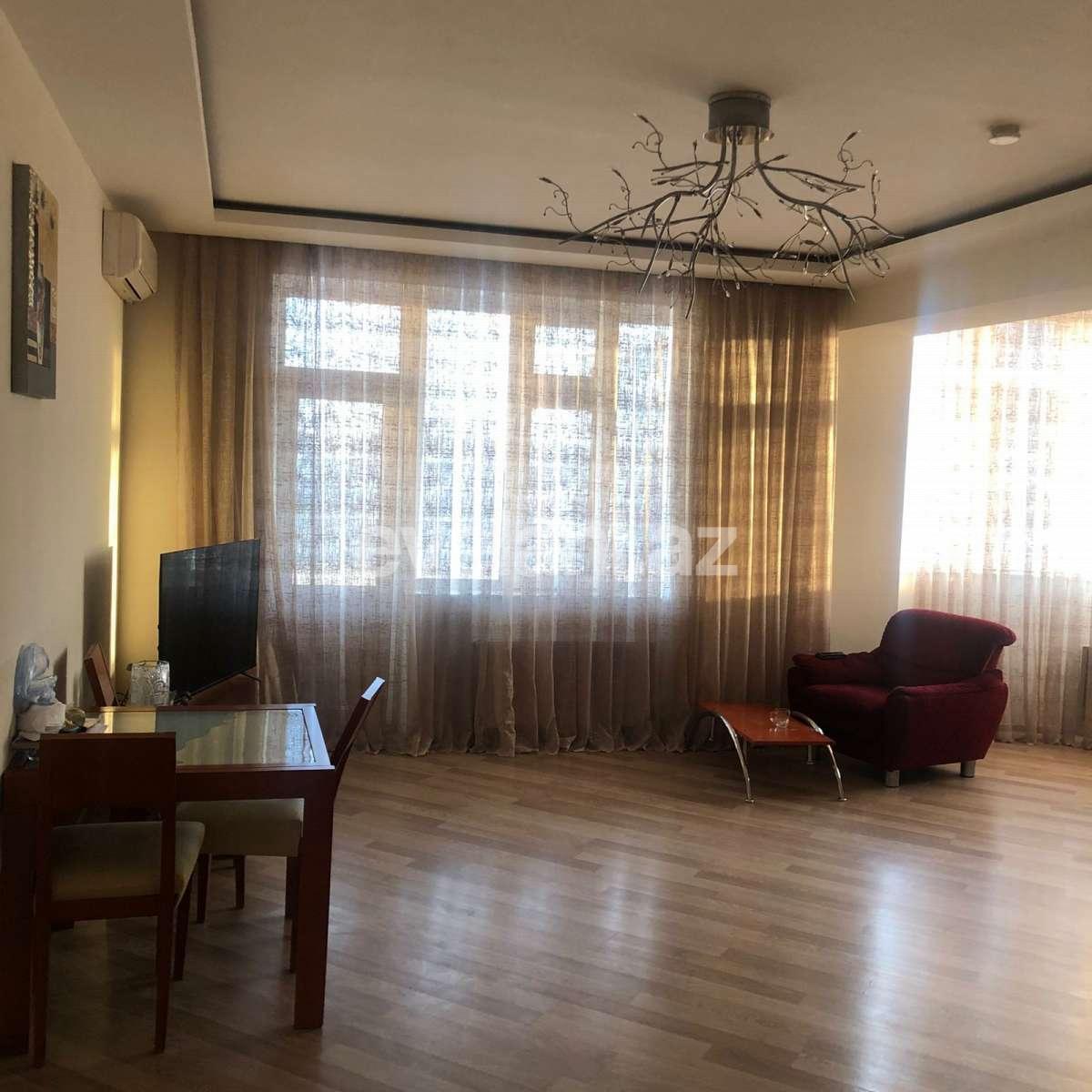 Сдаётся, новостройка, 3-комнаты, 167 m², Баку, Ясамальский r, Низами m.