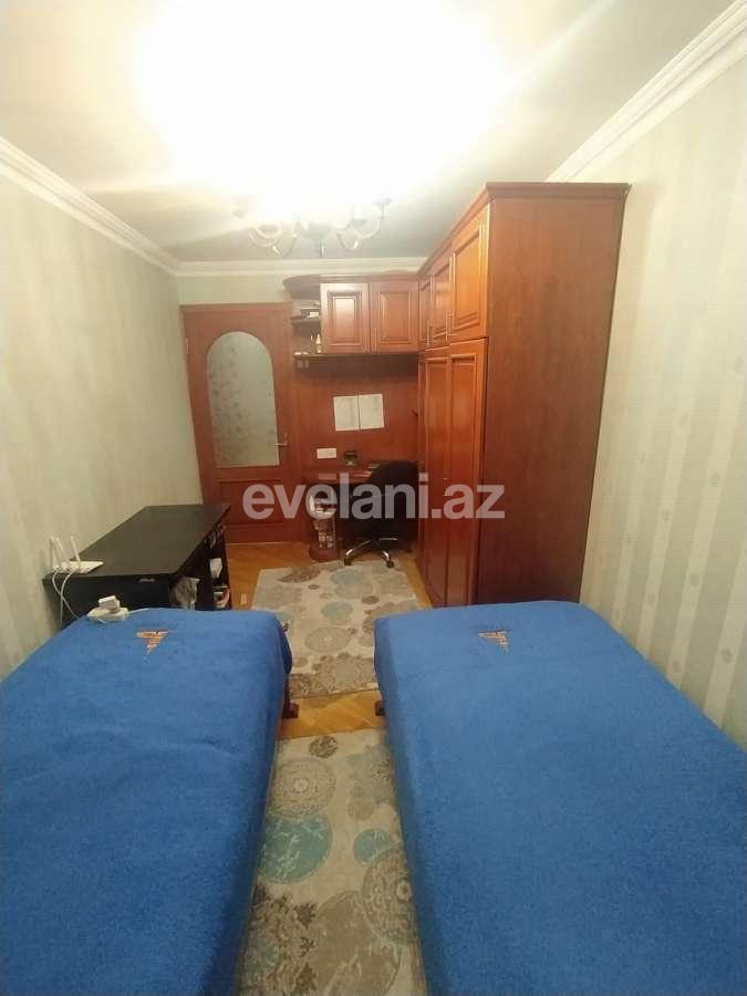 Продаётся, вторичка, 3-комнаты, 70 m², Баку, Низаминский r, 8-й километр p, Нефтчиляр m.