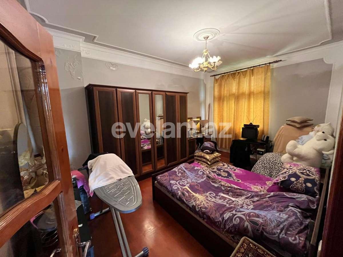 Продаётся, вторичка, 3-комнаты, 70 m², Баку, Хатаинский r, Ахмедлы p, Ази Асланов m.