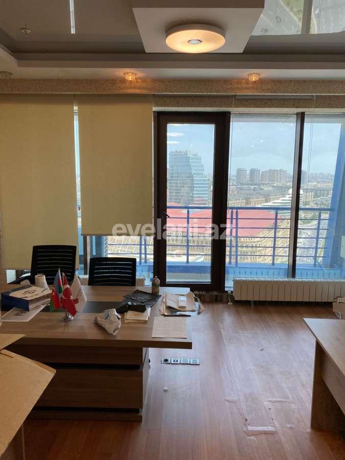 Kirayə verilir, ofis, 1 otaqlı, 52 m², Bakı, Xətai r, Şah İsmayıl Xətai m.