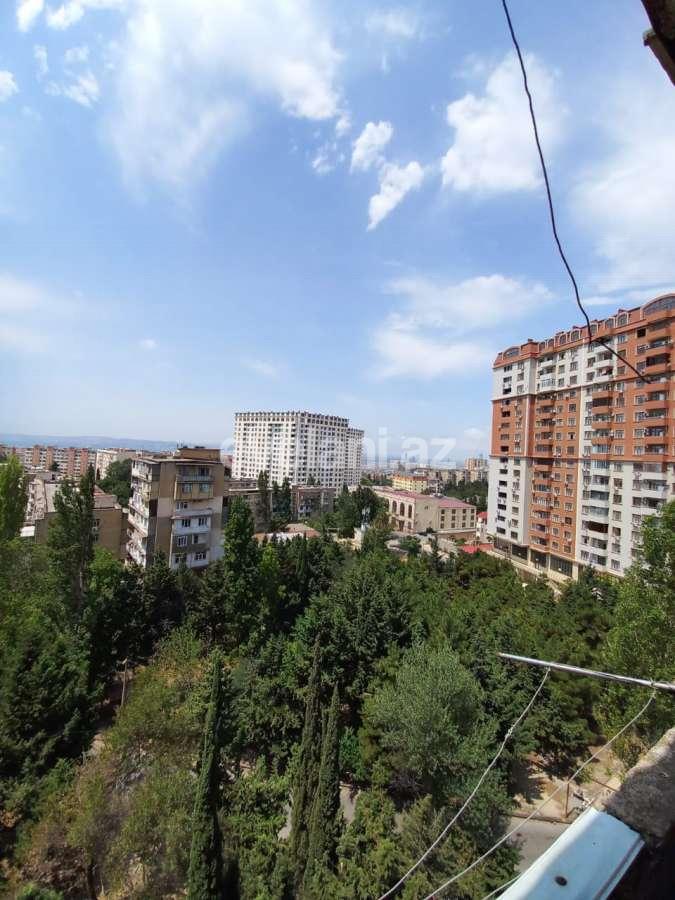 Satılır, köhnə tikili, 4 otaqlı, 120 m², Bakı, Xətai r, Əhmədli q.