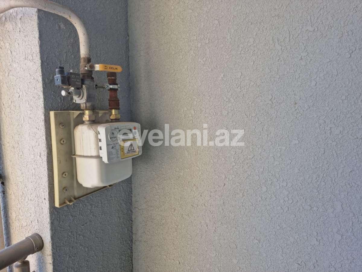 Satılır, köhnə tikili, 4 otaqlı, 139 m², Bakı, Xətai r, Həzi Aslanov m.