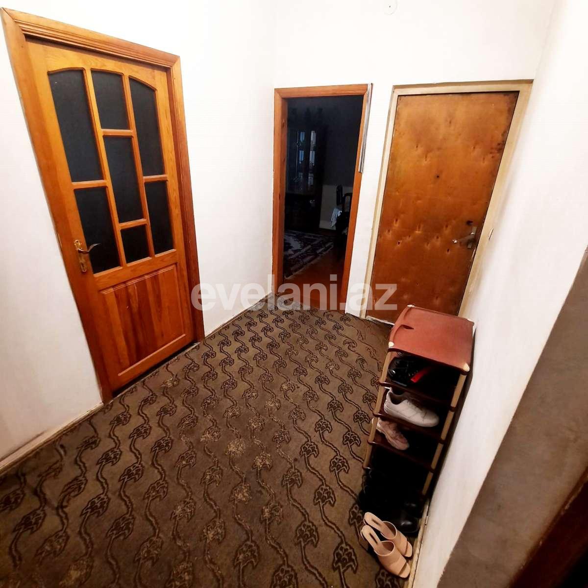 Satılır, köhnə tikili, 4 otaqlı, 100 m², Bakı, Yasamal r.