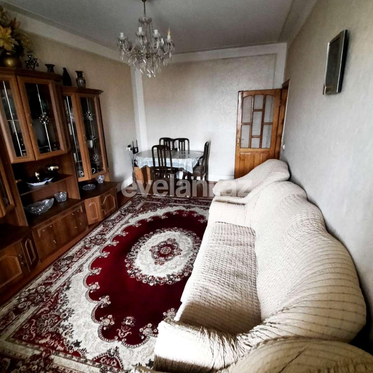 Satılır, köhnə tikili, 4 otaqlı, 100 m², Bakı, Yasamal r.