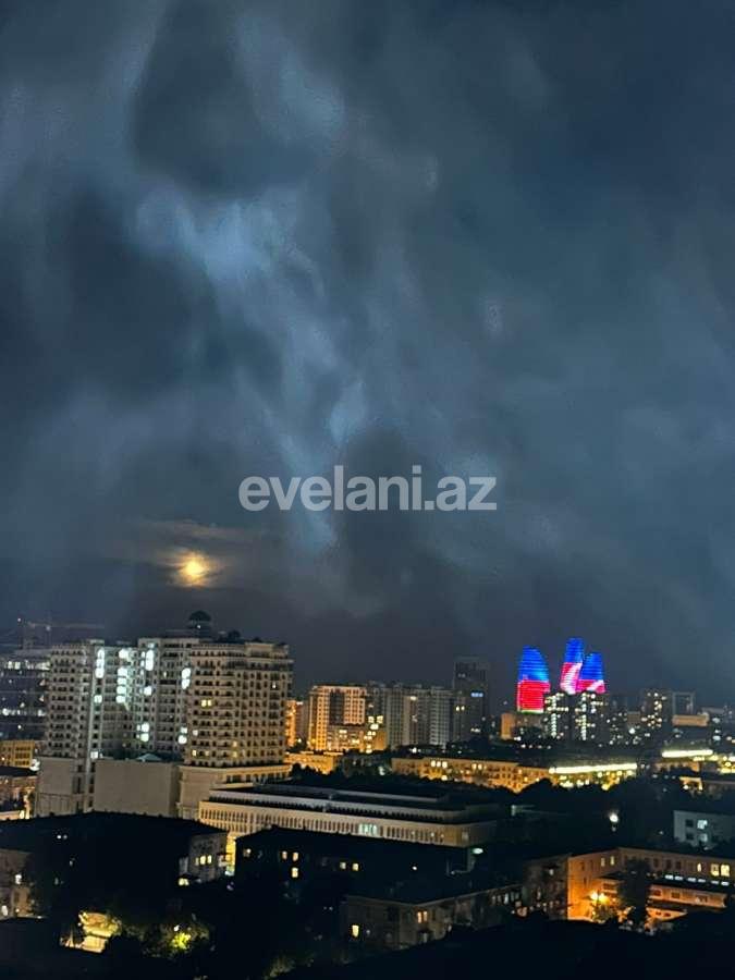 Satılır, yeni tikili, 3 otaqlı, 110 m², Bakı, Yasamal r, Yasamal q, Elmlər Akademiyası m.